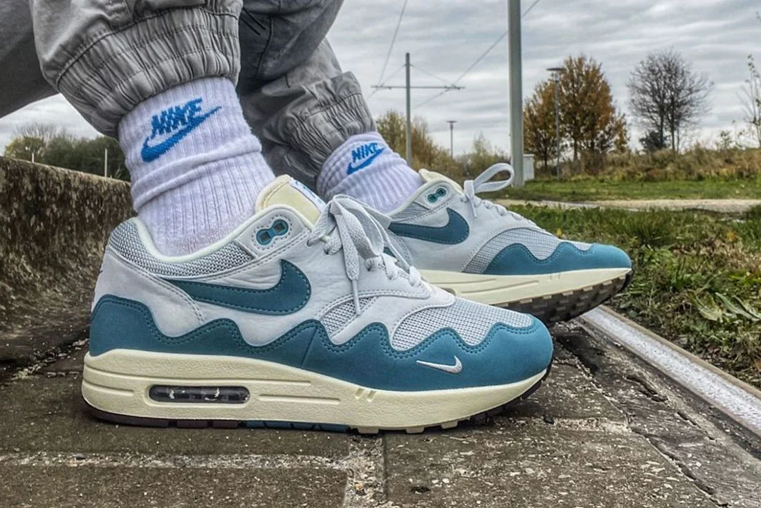 Nike Air Max 1 Patta Waves Noise Aqua - Image 3