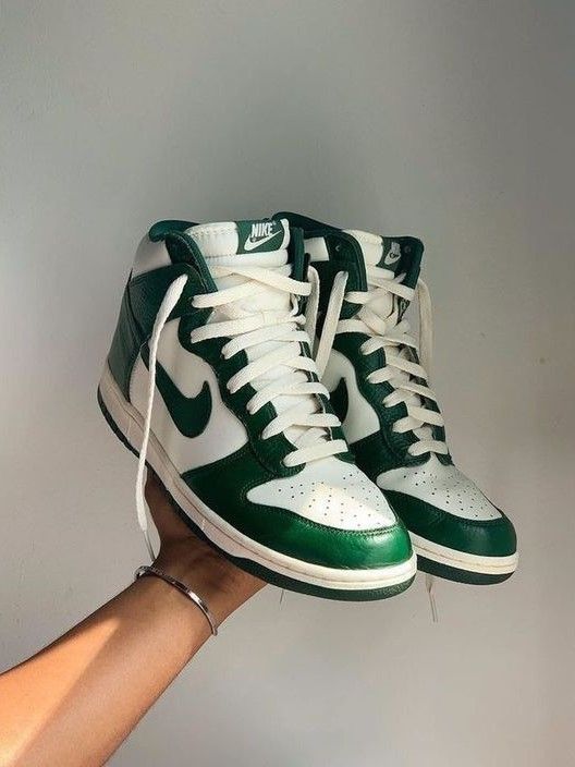 Nike Dunk High Australia - Image 3